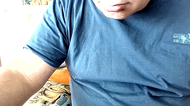 Snapshot of GrandpasDadBulg chatting on 10, 5, 2026 GrandpasDadBulg online show from 10, 5, 2026