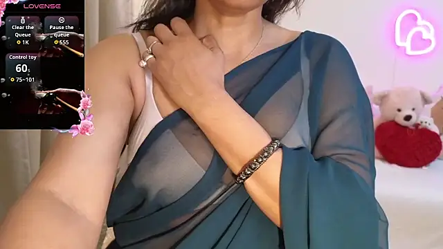 MISS MYRA online show from 14, 3, 2026