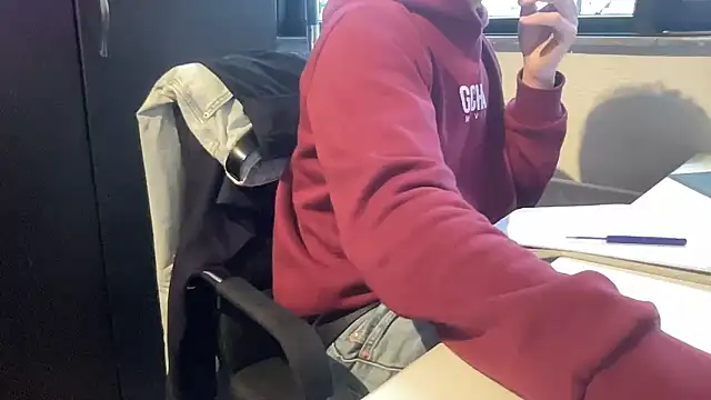 bullyboyy online show from 12, 1, 2026