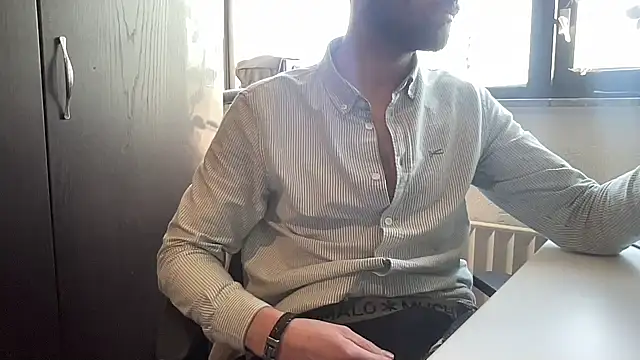 bullyboyy online show from 17, 2, 2025