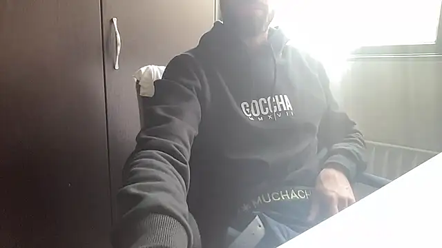 bullyboyy online show from 7, 10, 2025