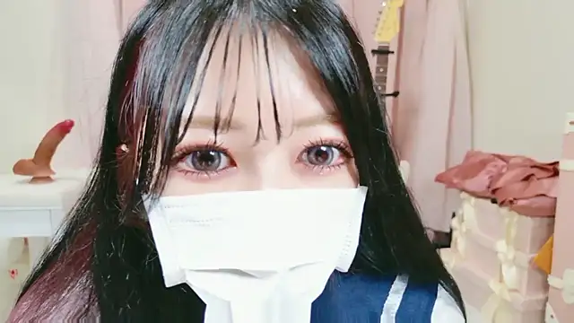 Snapshot of Megu-mimi chatting on 5, 4, 2026 Megu-mimi online show from 5, 4, 2026