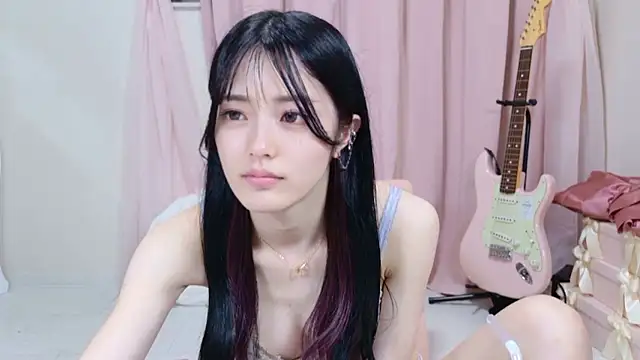 Snapshot of Megu-mimi chatting on 10, 5, 2026 Megu-mimi online show from 10, 5, 2026