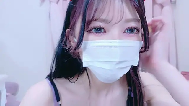 Megu-mimi online show from 10, 11, 2025