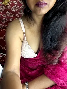 Snapshot of Cute_Jiyaa chatting on 7, 5, 2026 Cute Jiyaa online show from 7, 5, 2026