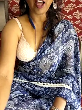 Snapshot of Cute_Jiyaa chatting on 5, 4, 2026 Cute Jiyaa online show from 5, 4, 2026