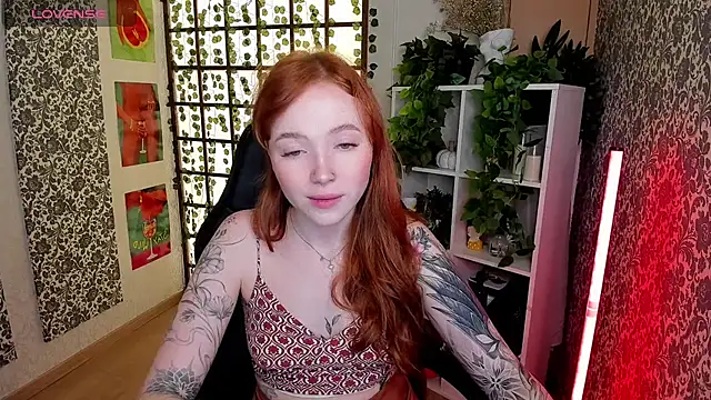 Maya Light online show from 10, 9, 2025