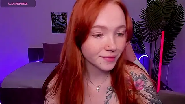 Maya Light online show from 21, 9, 2025