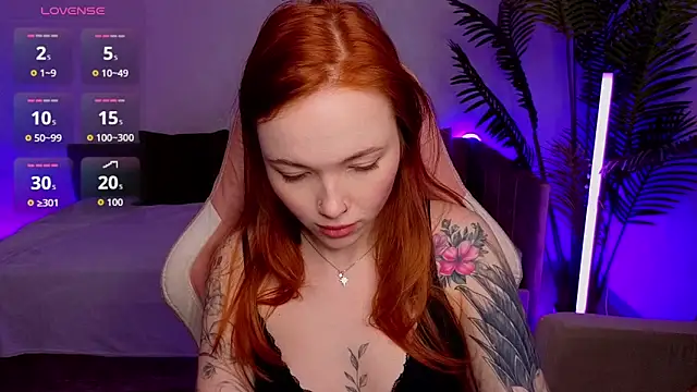 Maya Light online show from 28, 2, 2026