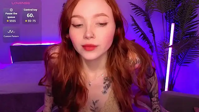 Maya Light online show from 21, 12, 2025