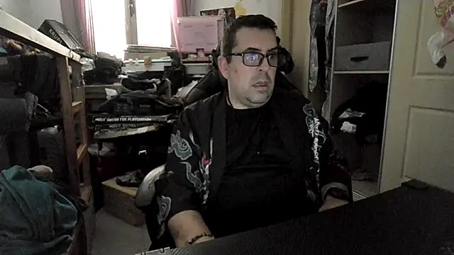 Usame como quieras online show from 18, 12, 2025