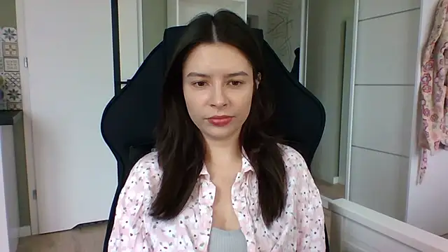 LariceSexy online show from 25, 3, 2026