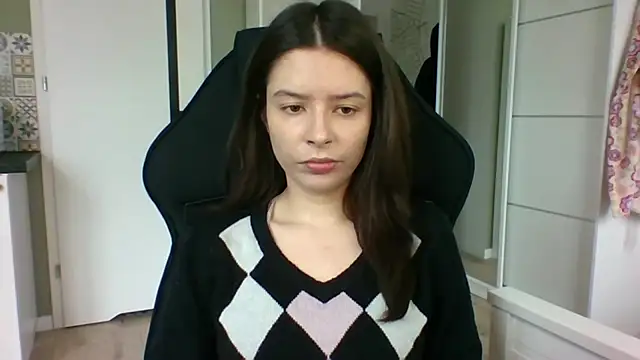 LariceSexy online show from 8, 4, 2026