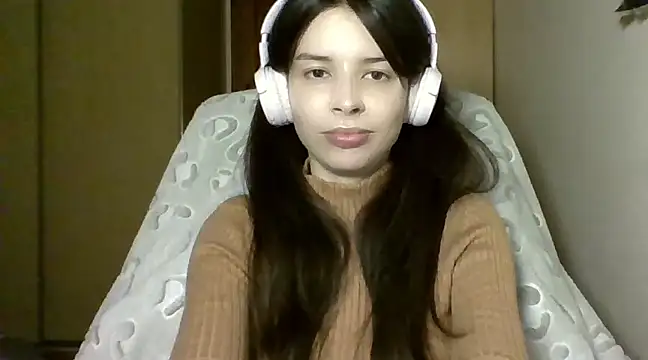 LariceSexy online show from 2, 3, 2025