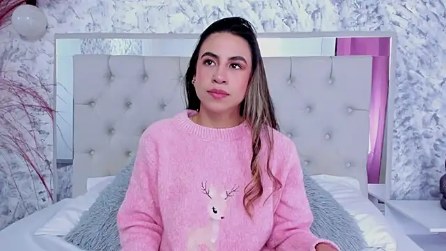 Snapshot of Ariana_greenblat chatting on 27, 11, 2025 Ariana greenblat online show from 27, 11, 2025