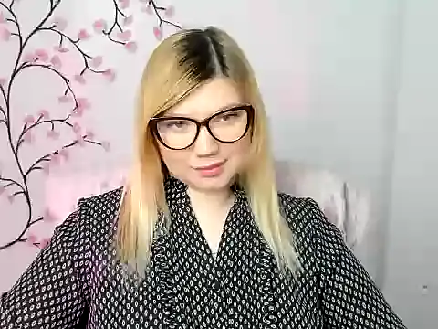 Lola moree online show from 17, 12, 2025