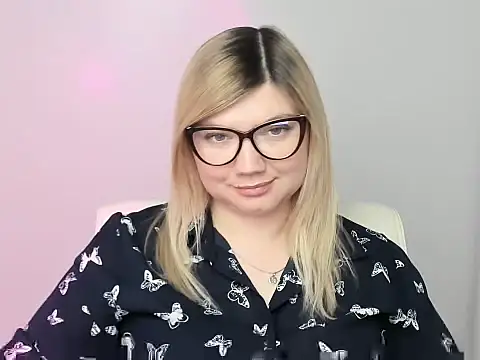 Lola moree online show from 17, 10, 2025