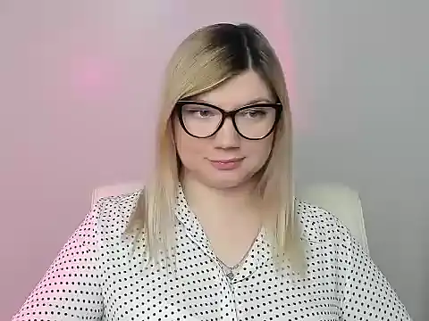 Lola moree online show from 19, 10, 2025