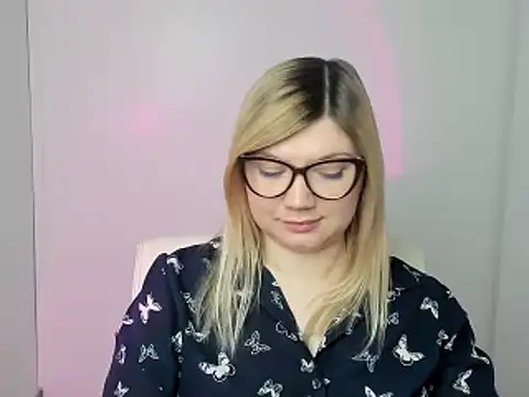 Lola moree online show from 23, 10, 2025