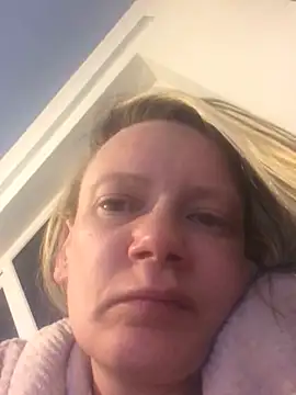 blondey206 online show from 19, 3, 2025