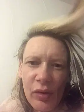 blondey206 online show from 9, 2, 2025