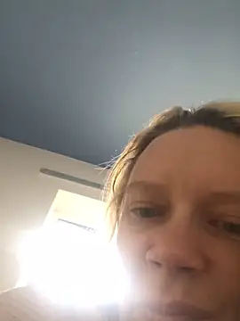 blondey206 online show from 17, 2, 2025