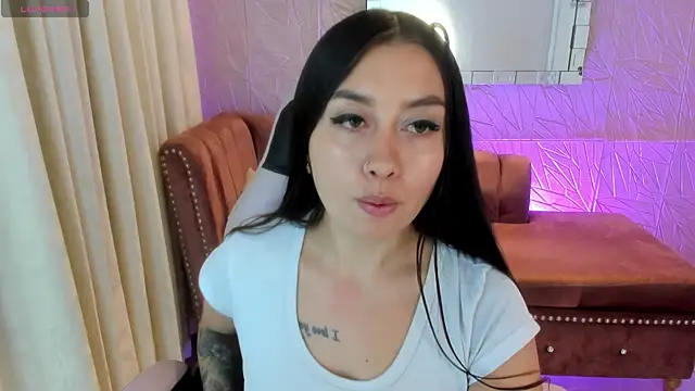 Snapshot of miss_isabella_m chatting on 14, 5, 2026 miss isabella m online show from 14, 5, 2026