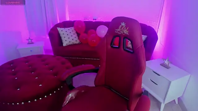 miss isabella m online show from 26, 2, 2025
