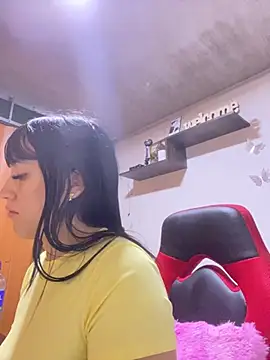 Melody rousse  online show from 15, 10, 2025