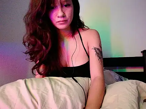 Snapshot of olivia5083 chatting on 22, 9, 2025 olivia5083 online show from 22, 9, 2025