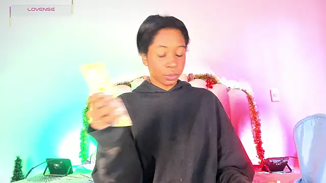 Zaira Rose  online show from 30, 11, 2025