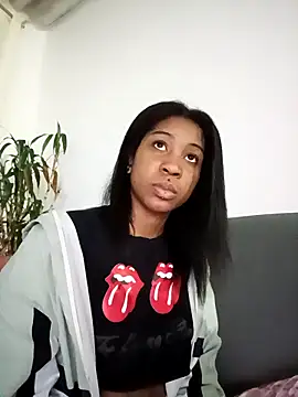 Zaira Rose  online show from 7, 2, 2026