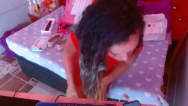 Ariasmithog online show from 9, 3, 2026