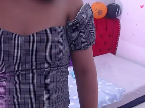 Ariasmithog online show from 24, 10, 2025