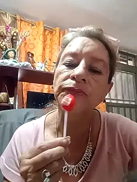 MaryLunna online show from 6, 2, 2025