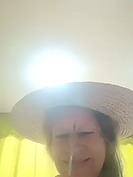 MaryLunna online show from 20, 3, 2025