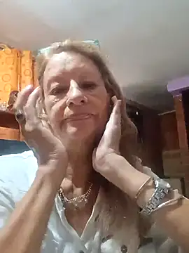 MaryLunna online show from 27, 2, 2025