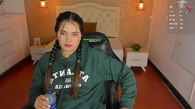 Hadley  online show from 23, 10, 2025