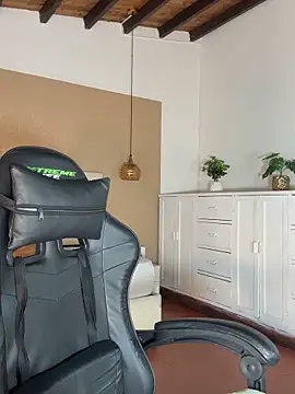 Hadley  online show from 29, 10, 2025