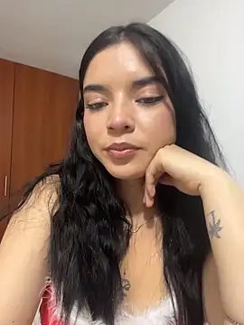 eileensophi online show from 23, 12, 2025