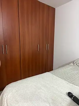 eileensophi online show from 19, 2, 2026