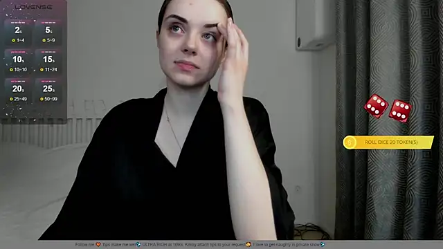 Snapshot of Hustle_Babyy chatting on 7, 11, 2025 Hustle Babyy online show from 7, 11, 2025