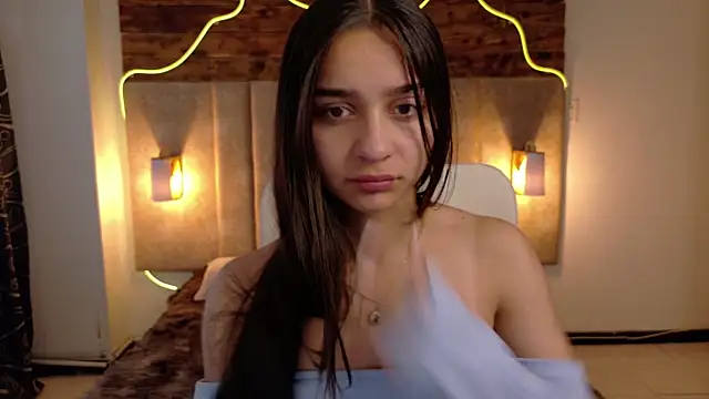 violet thomson online show from 23, 9, 2025