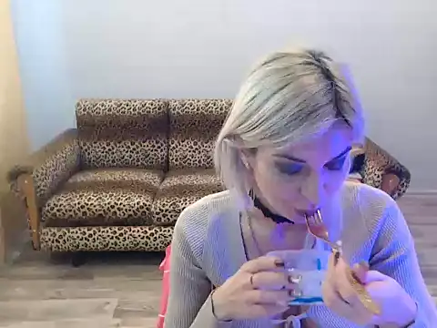 SexyBeatriice online show from 26, 11, 2025