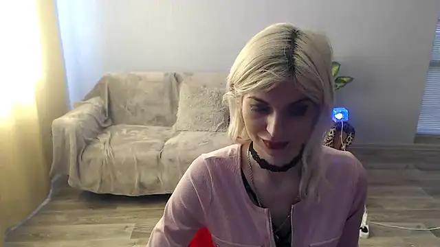 SexyBeatriice online show from 5, 4, 2026