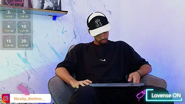 Snapshot of Sam_culhane chatting on 23, 10, 2025 Sam culhane online show from 23, 10, 2025