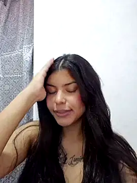 Angela Sophie online show from 6, 11, 2025