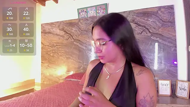 Estefy gomez09 online show from 13, 7, 2026