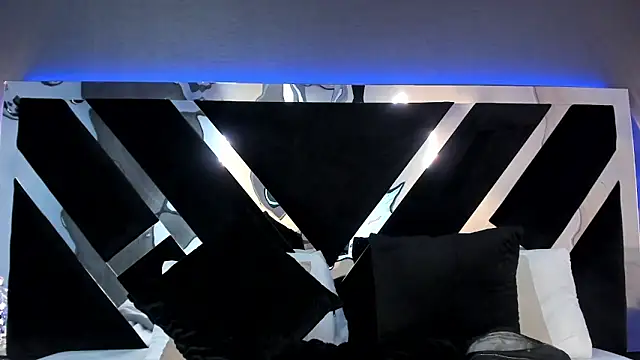 Snapshot of AliDiaz_ chatting on 8, 5, 2026 AliDiaz online show from 8, 5, 2026