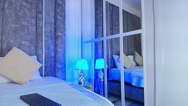 AliDiaz  online show from 25, 2, 2026